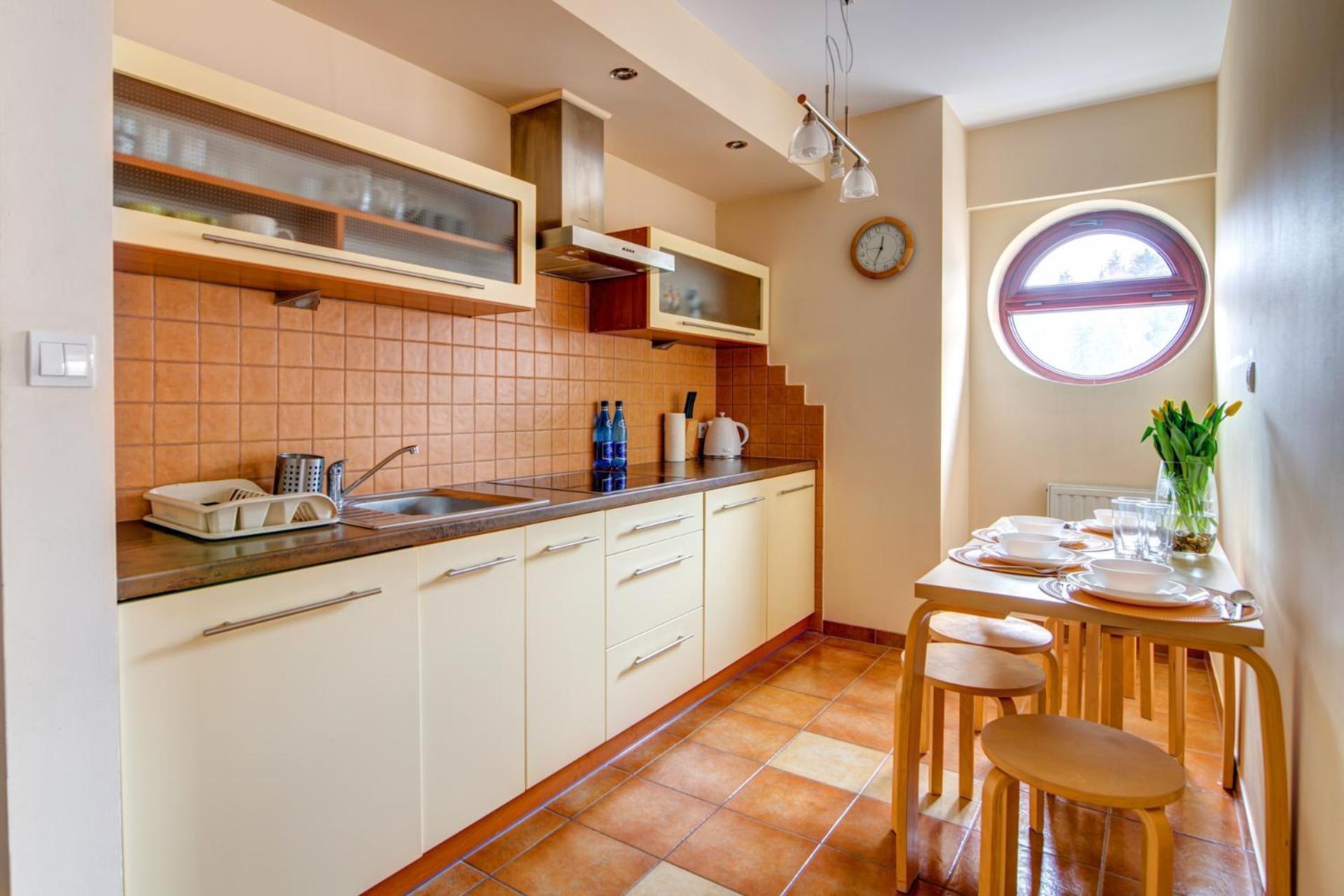 Aparthotel City Center Apartments Krynica Zdroj Bagian luar foto