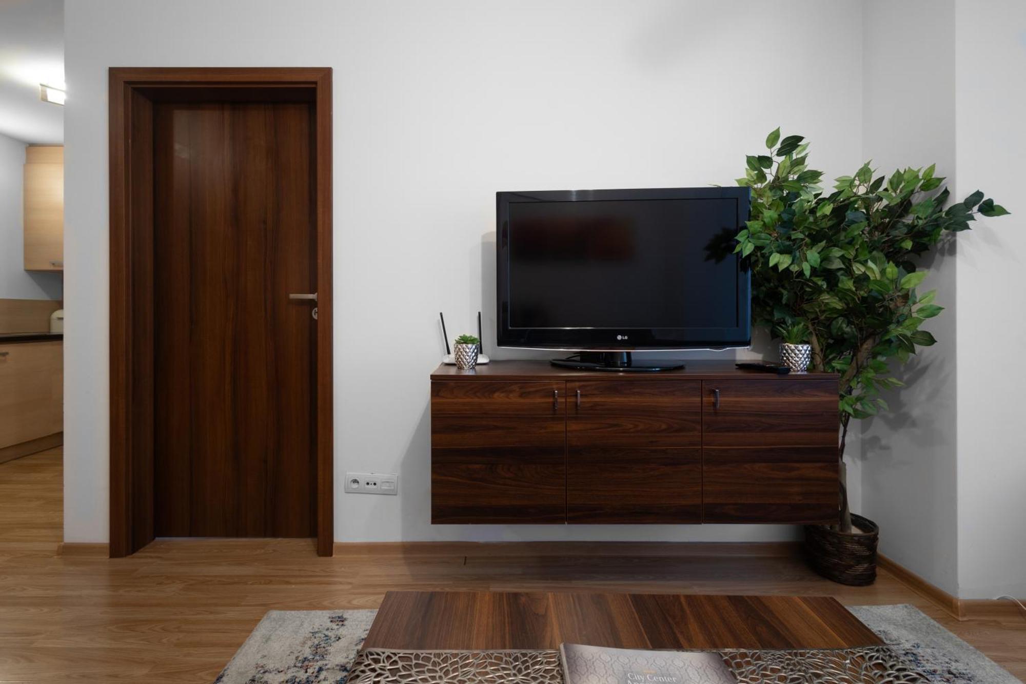 Aparthotel City Center Apartments Krynica Zdroj Bagian luar foto
