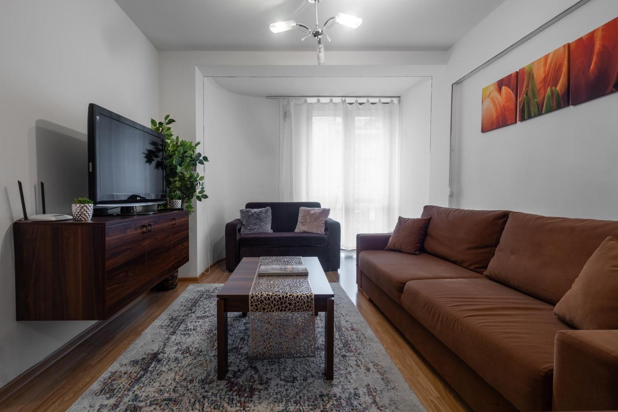 Aparthotel City Center Apartments Krynica Zdroj Bagian luar foto